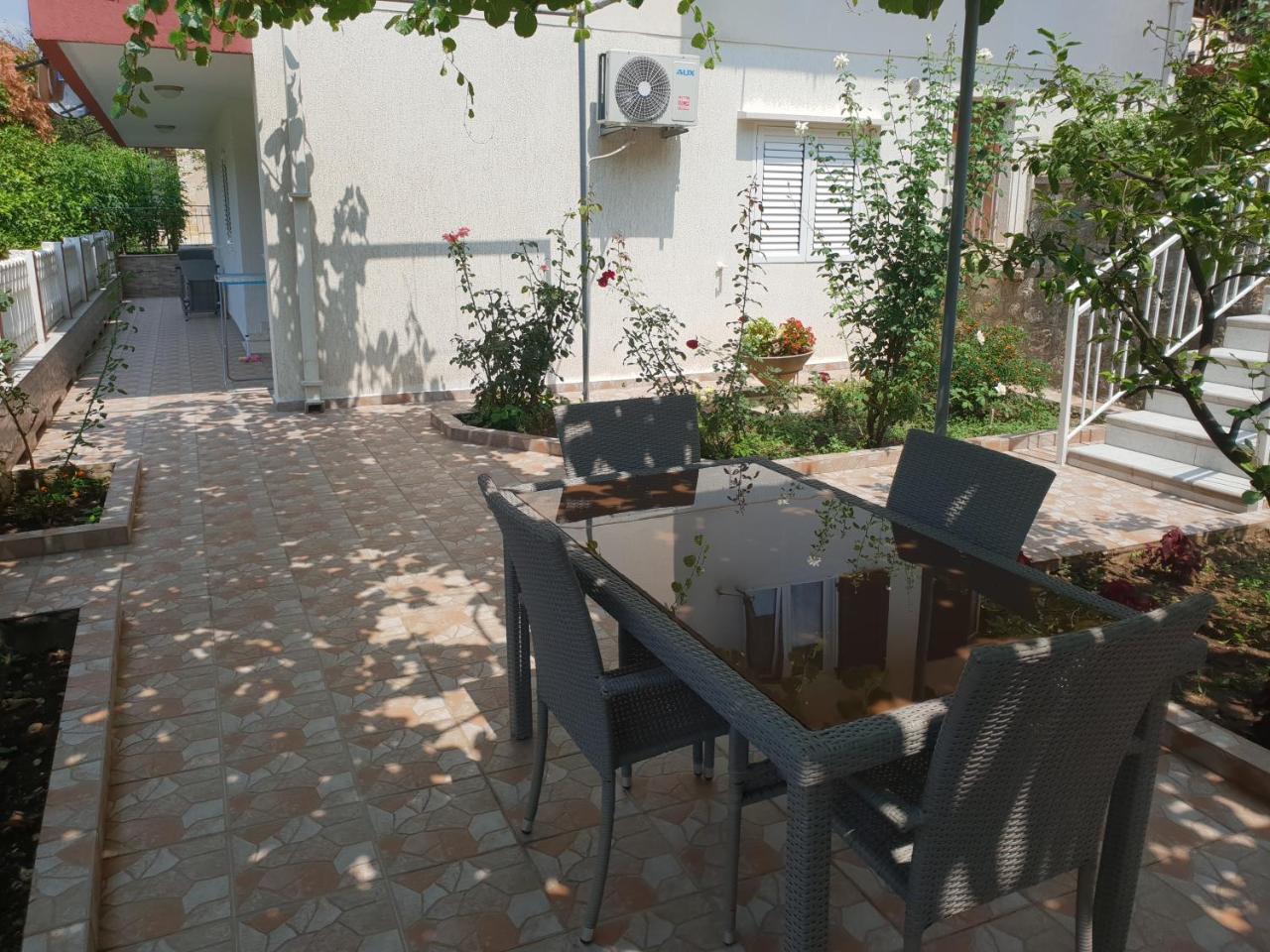 Badza Apartment Kotor Zewnętrze zdjęcie