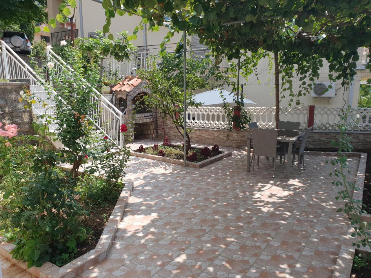 Badza Apartment Kotor Zewnętrze zdjęcie